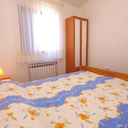 Gracijela 827 Medulin